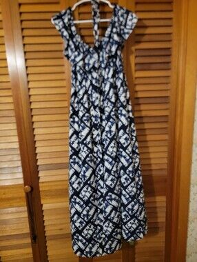 Avenue Navy and White Printed V-Neck Maxi Dress